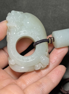 新疆和田玉籽料龙 勒子吊坠苏工精品男女款玉器把件玉佩满皮 生肖