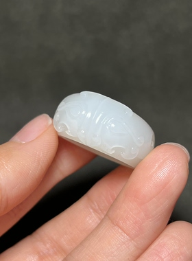 新疆和田玉籽料仿古虎面扳指戒指苏工精品男女款玉器戒圈玉佩19mm