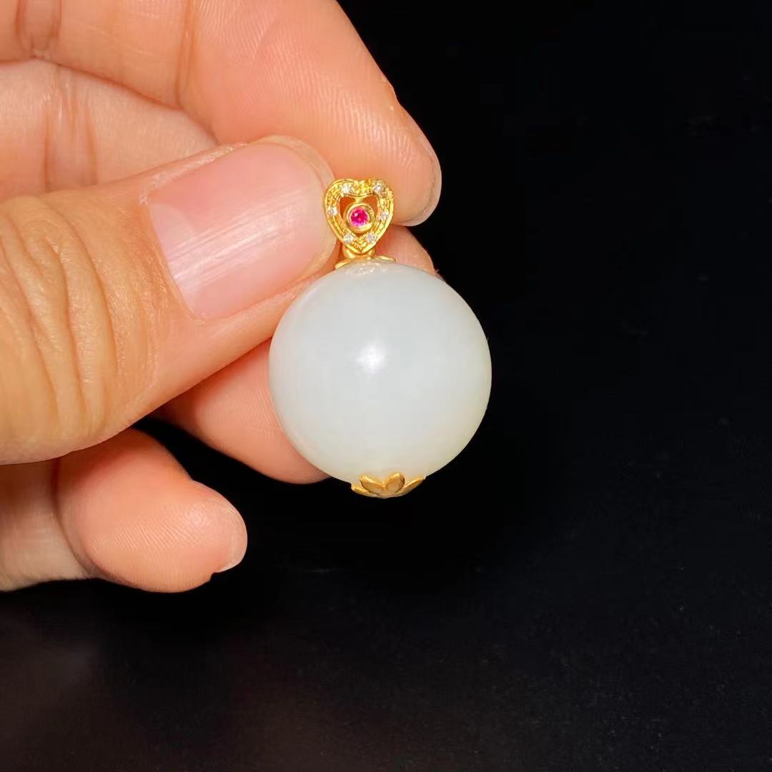 珠子锁骨链和田玉白玉籽料挂件圆珠18mm项链坠18k金子挂链 实价a