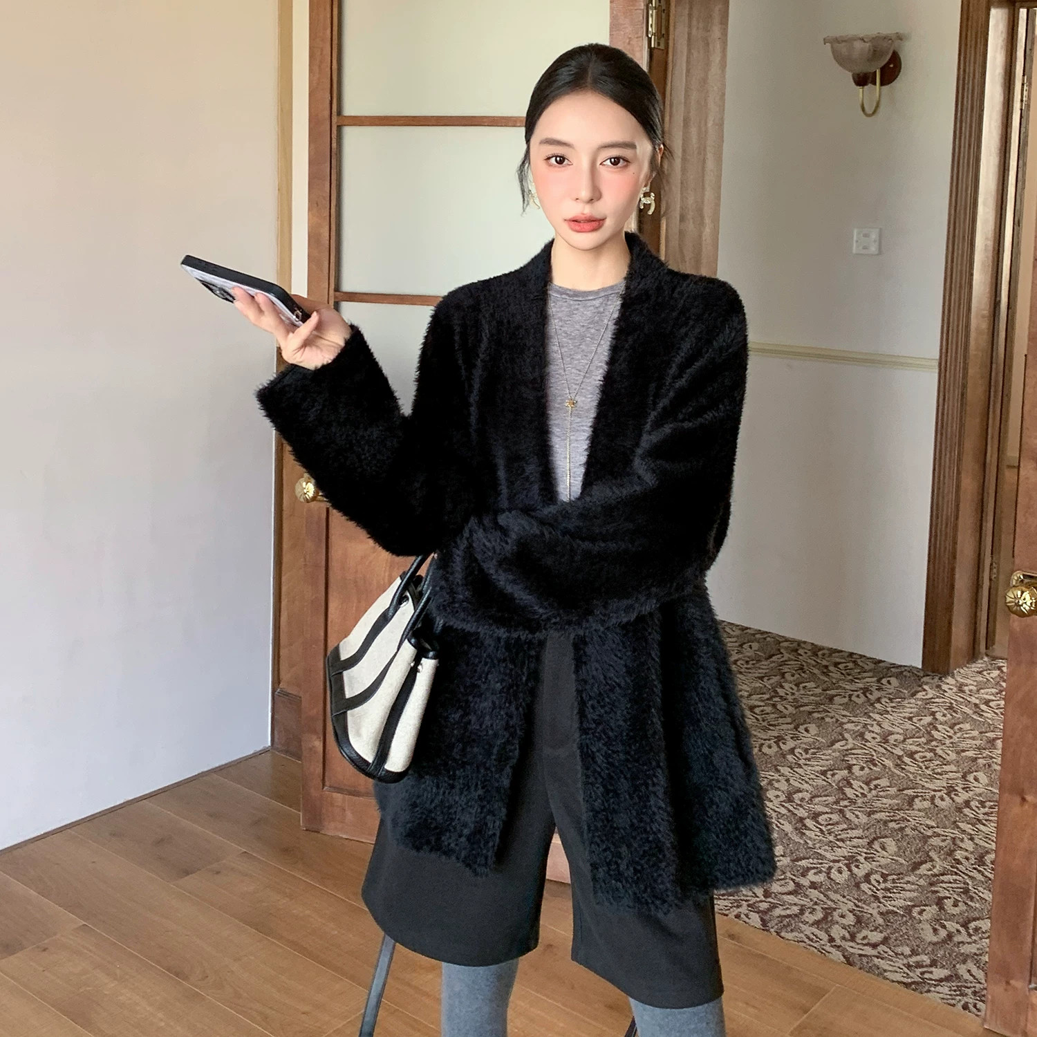 2026冬进口南非拉贡皮毛一体皮草大衣中长款V领腰带真羊毛外套女