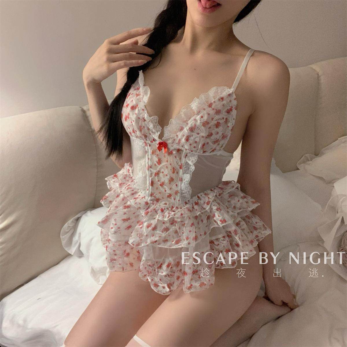 梦中花蕊 碎花蕾丝鱼骨塑形吊带裙连衣裙情侣睡裙qqny 趁夜出逃