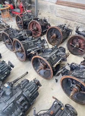 法士特小八档变速箱8JS75C快箱