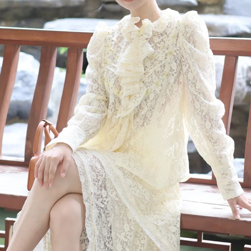 拉拉家2025冬季新款千金风荷叶领设计蕾丝长袖上衣女GFC25264