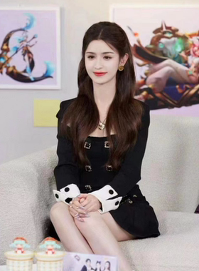 玫瑰的故事 黄亦玫同款黑色经典翻领针织外套/百褶半裙GFC67876