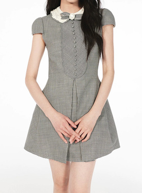 2026夏季新款时尚千鸟格蝴蝶结娃娃领显瘦收腰短款连衣裙GZJ68300