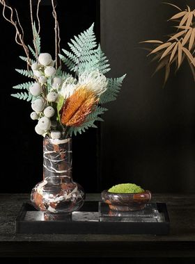 别墅酒店大平层高端软装空间休息区茶几桌面大理石花器花盆高级感