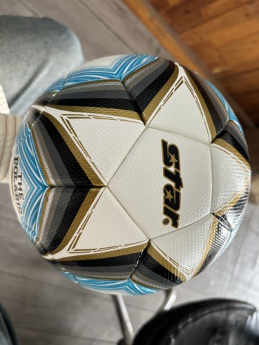 新款STAR世达3000专业比赛FIFA认证国际5号足球SB165FTB