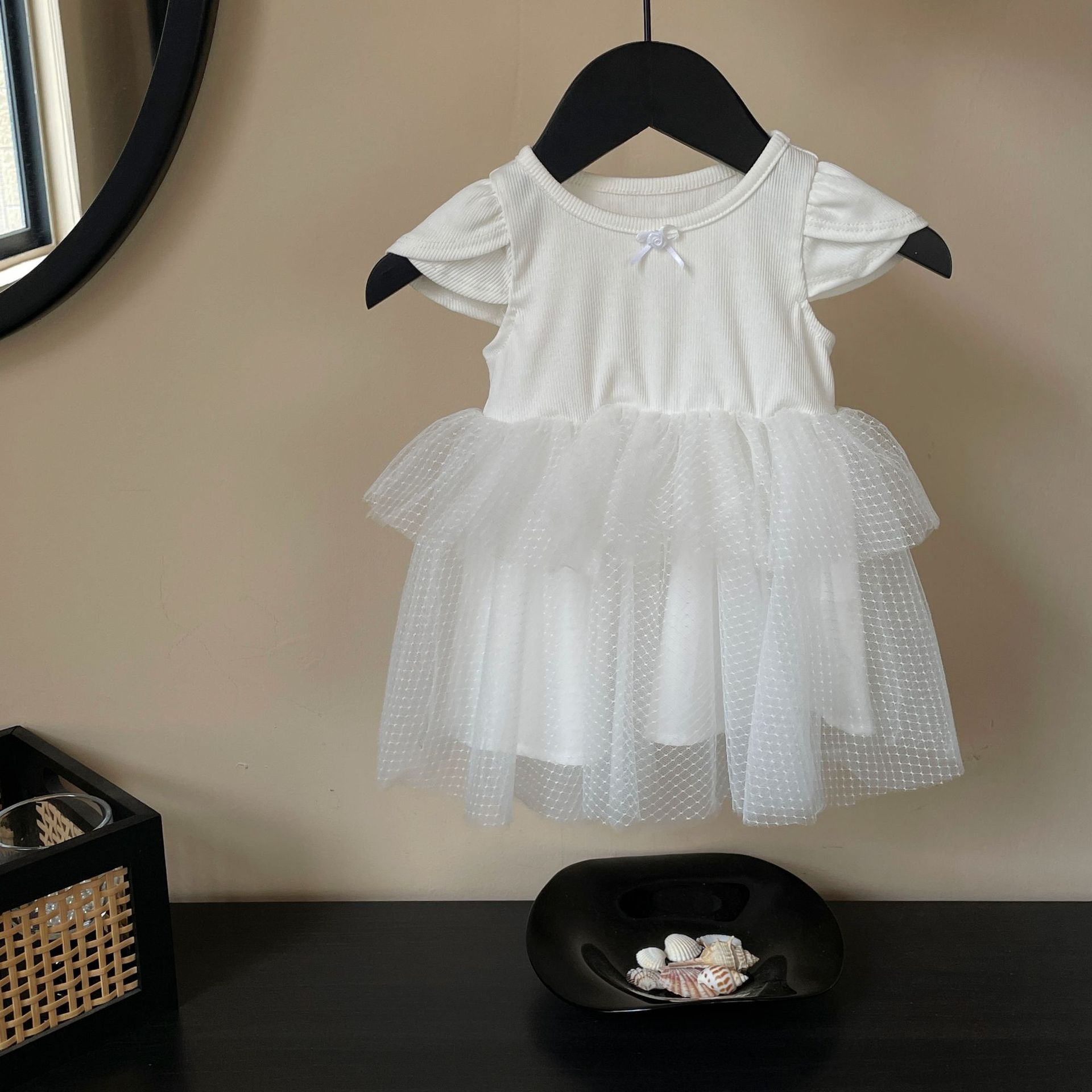 欧美童装012岁婴幼儿礼服短袖连衣裙女宝宝白色拼接蛋糕网纱裙