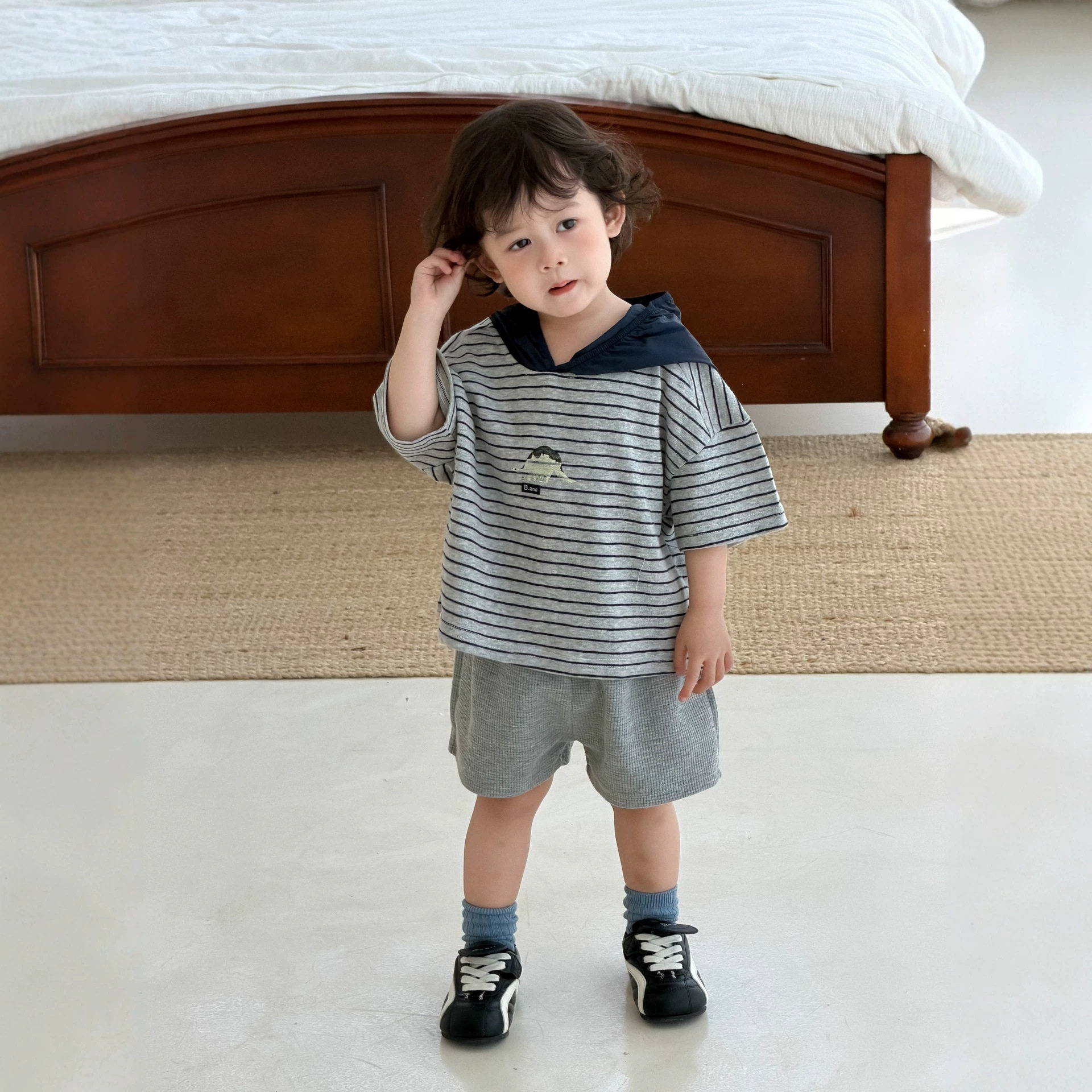 男童连帽条纹短袖T恤短裤套装宝宝夏装薄款韩版童装儿童夏季衣服