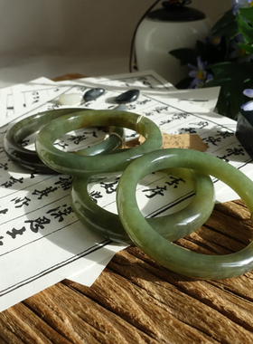 和田玉黄口料手镯卡5360玉镯