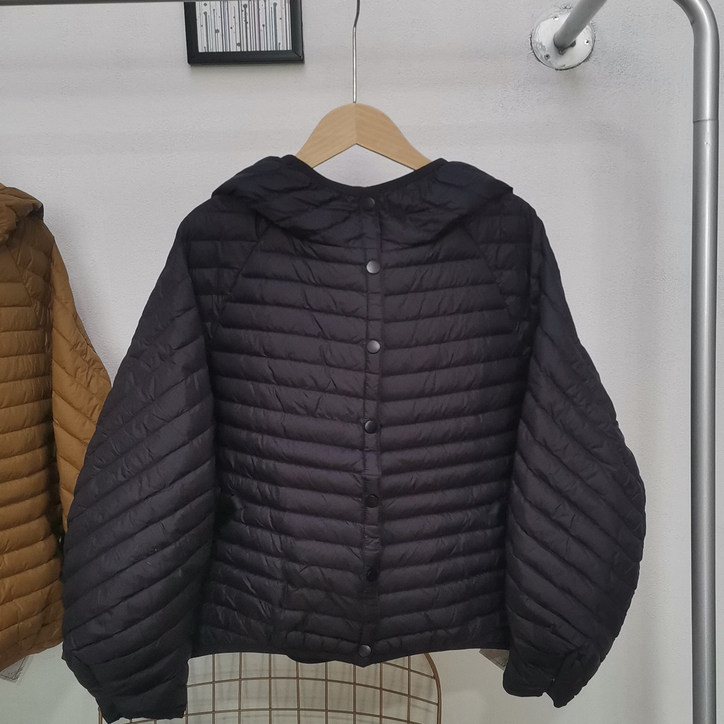 冬季轻薄羽绒服女短款韩版简约蝙蝠衫横格连帽保暖白鸭绒宽松潮