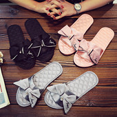 韩国香风蝴蝶结居家用女拖鞋 春夏室内防滑软平底绸缎外穿一字拖