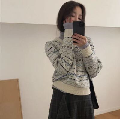 maybebaby韩国V领针织衫2025年新款复古宽松北欧风几何提花毛衣女