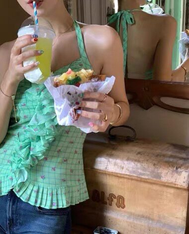【现货】韩国seooocookie26夏新款格尼卡小碎花挂脖露背吊带背心