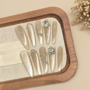 香槟4.0巨美纯手工感香槟猫眼穿戴美甲纯欲长款贴钻时尚新娘婚甲