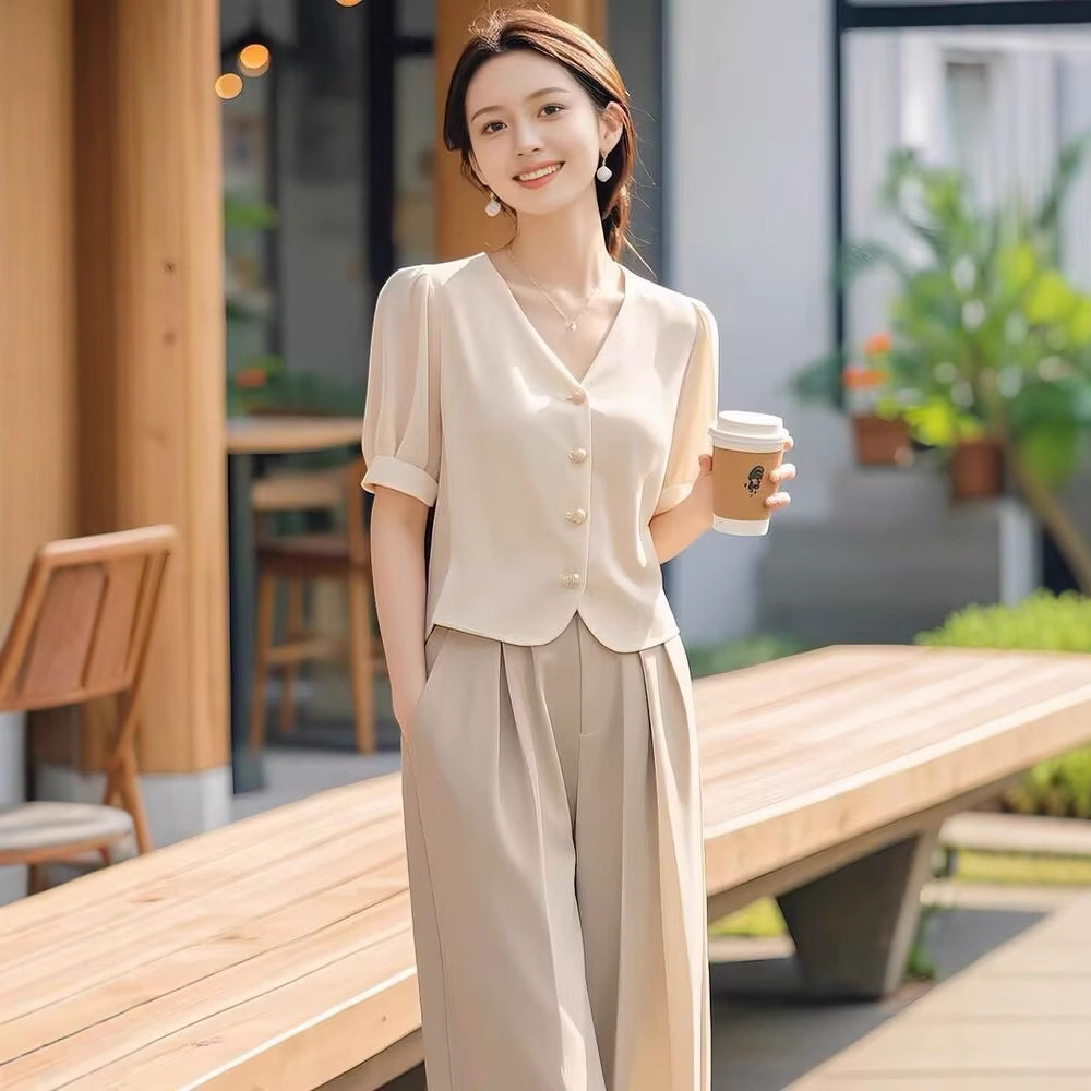 夏季2025年新款干练气质高级感洋气时尚杏色上衣裤子两件套装女装