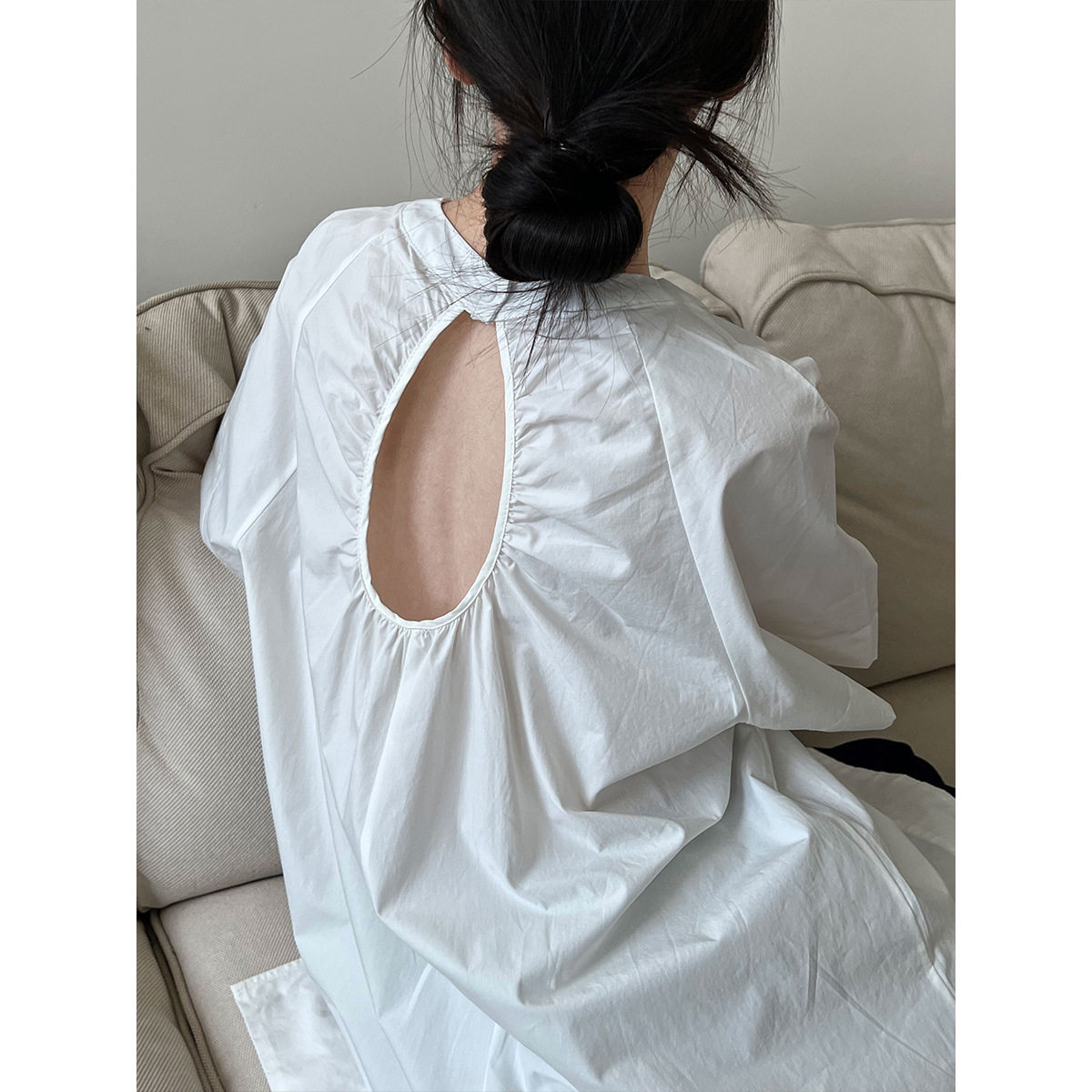鹿西韩版后背镂空短袖衬衫女夏季新款慵懒风宽松露背小衫上衣9733