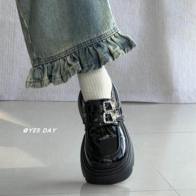 覆古蝴蝶圆头厚底小皮鞋女式2025秋季新英伦风格魔术贴乐福鞋,女鞋,深口单鞋,淘宝优惠券,粉丝福利购,淘宝优惠卷