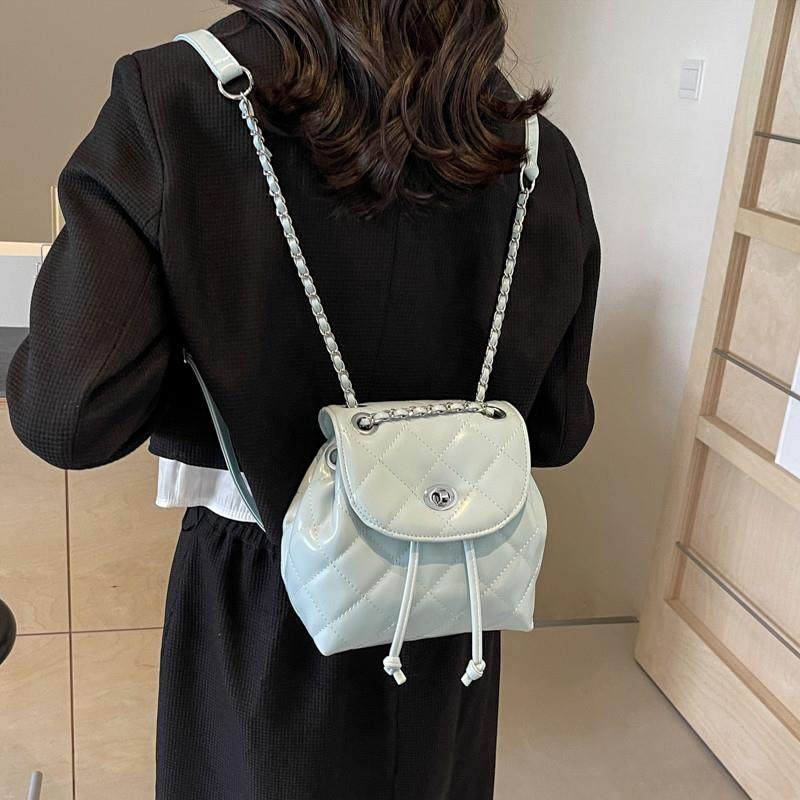 韩版小香风双肩包包女士2025新款登山背包时尚百搭韩国水桶包,箱包皮具/热销女包/男包,双肩背包,淘宝优惠券,粉丝福利购,淘宝优惠卷