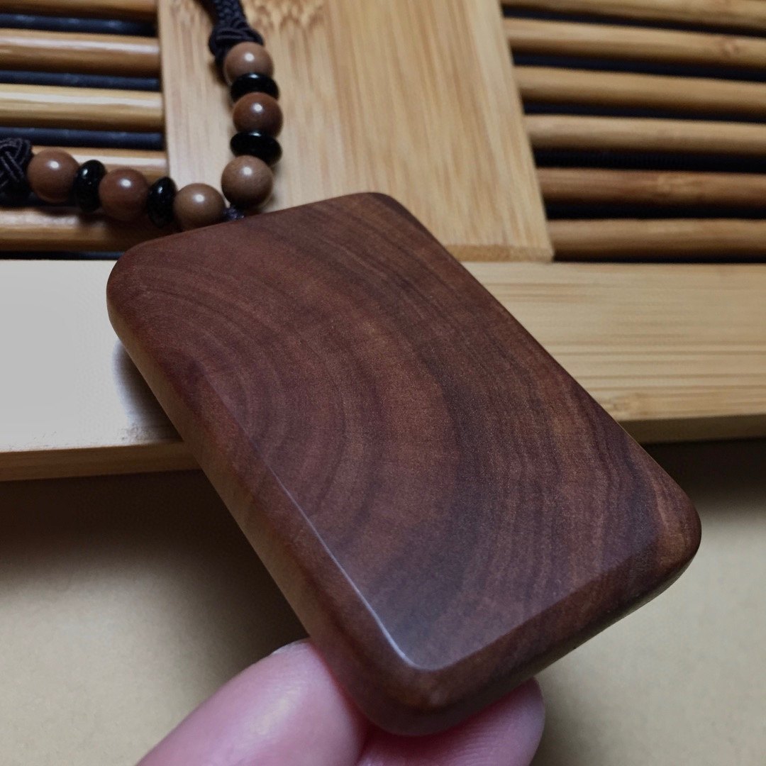 印度迈索尔老山檀香虎皮纹黑肉平安扣四六牌平安无事牌挂牌吊坠