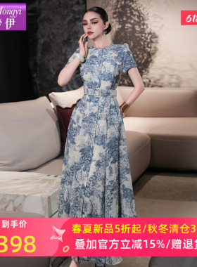 菲梦伊蓝色印花连衣裙女短袖夏季法式优雅高贵轻奢收腰气质长裙子