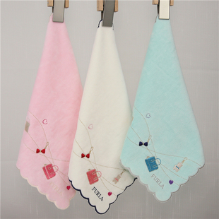 精品 出口日本原单 f*rl*a精美刺绣包包收藏款中方巾擦手巾小毛巾