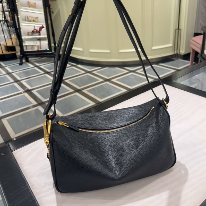 高端】头层牛皮简约单肩斜挎包女通勤纯色女包软皮大容量百搭,箱包皮具/热销女包/男包,单肩包,淘宝优惠券,粉丝福利购,淘宝优惠卷