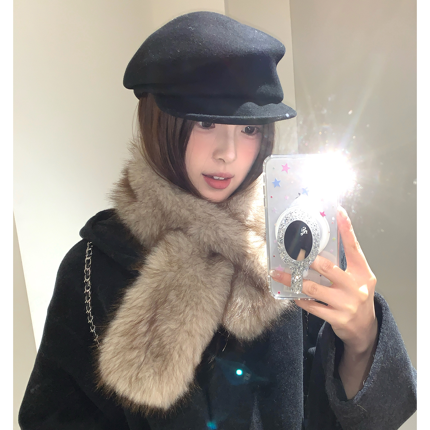 高级感毛绒绒保暖短款围巾女款冬