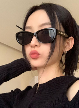 2025新款猫眼太阳眼镜女高级感韩版时尚百搭显脸小防晒复古墨镜