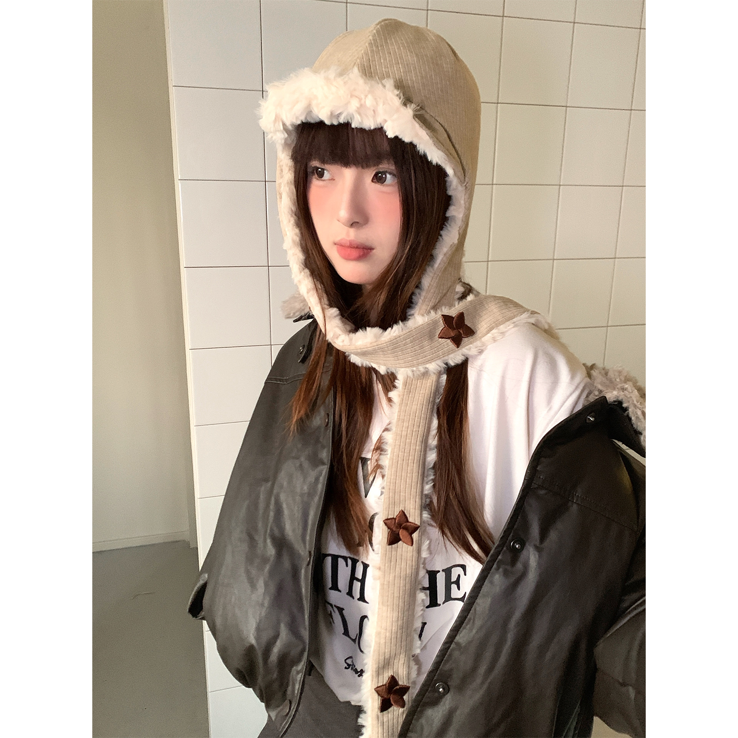 韩版绑带毛绒雷锋帽子女冬季星星刺绣显脸小加厚护耳帽防寒毛线帽