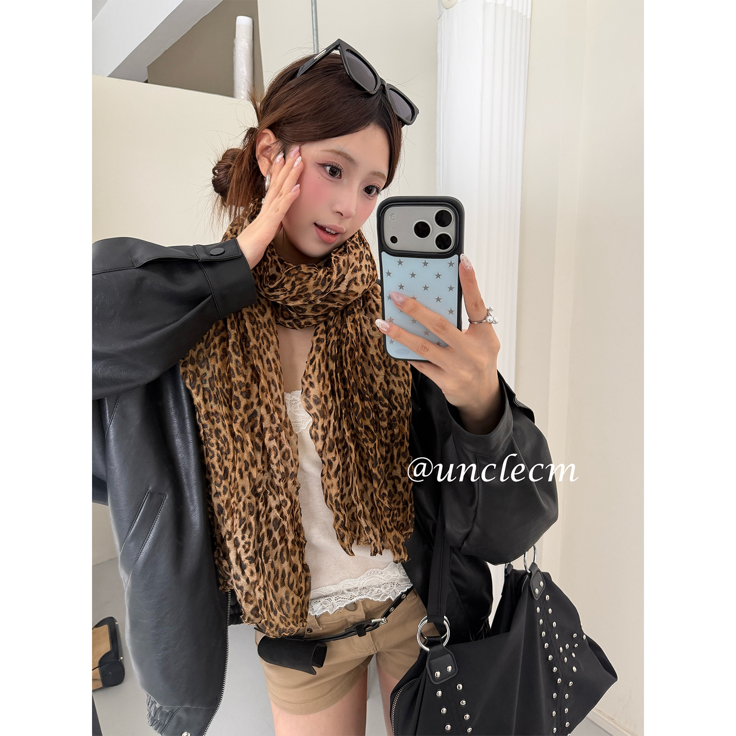 美式复古豹纹褶皱薄款系脖丝巾女2026年早秋古早感围巾长款披肩潮