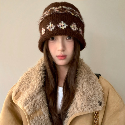 含羊毛复古费尔岛提花棕色针织帽