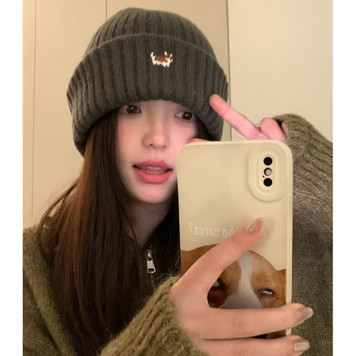 刺绣小狗女大头围针织帽