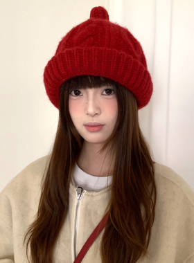 红色新年可爱毛球针织帽子女冬季加厚显脸小毛线帽保暖护耳包头帽
