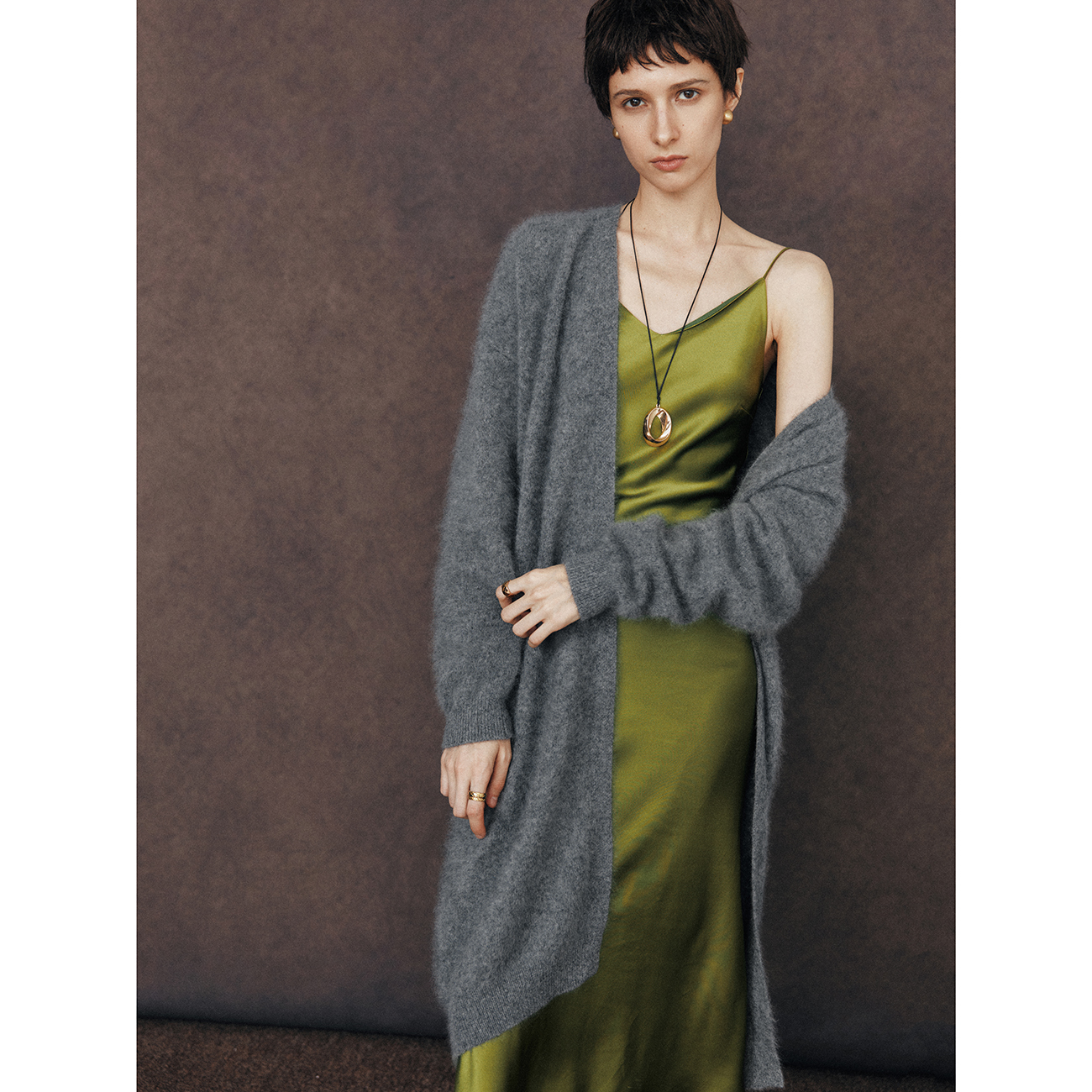 起毛工艺绒感长款针织开衫外套