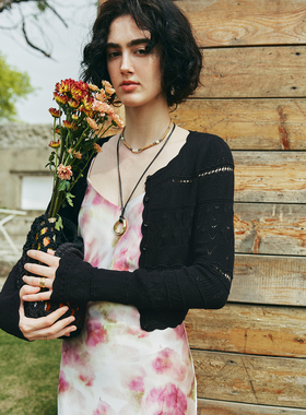 【奶油晨光】精美镂空钩花 法式短款修身显瘦针织开衫上衣