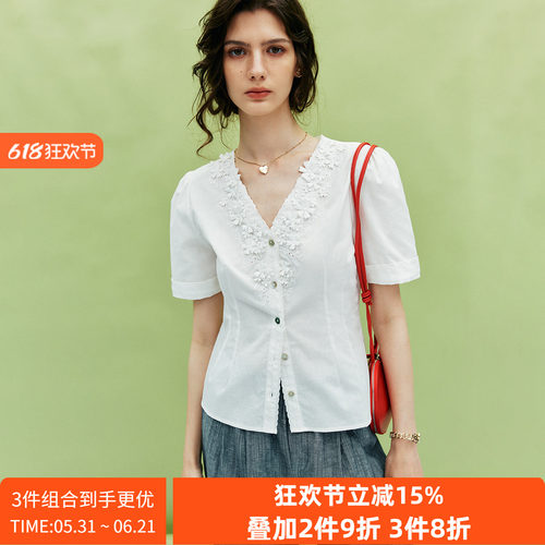 现货【韩系气质】 1OO%棉  法式通勤V领立体绣花短袖修身显瘦衬衫