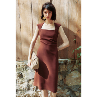 小众设计感复古方领无袖 3D立体剪裁 型 捏褶收腰连衣裙 口碑版