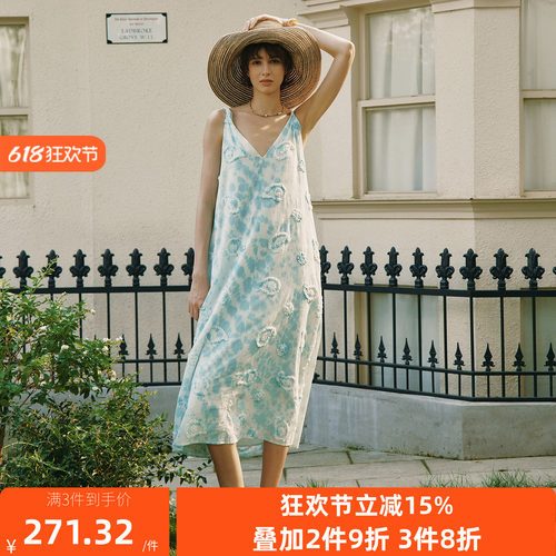 双V领立体腰果花无袖吊带裙