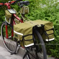 Военное цветовое украшение слева и правая пара