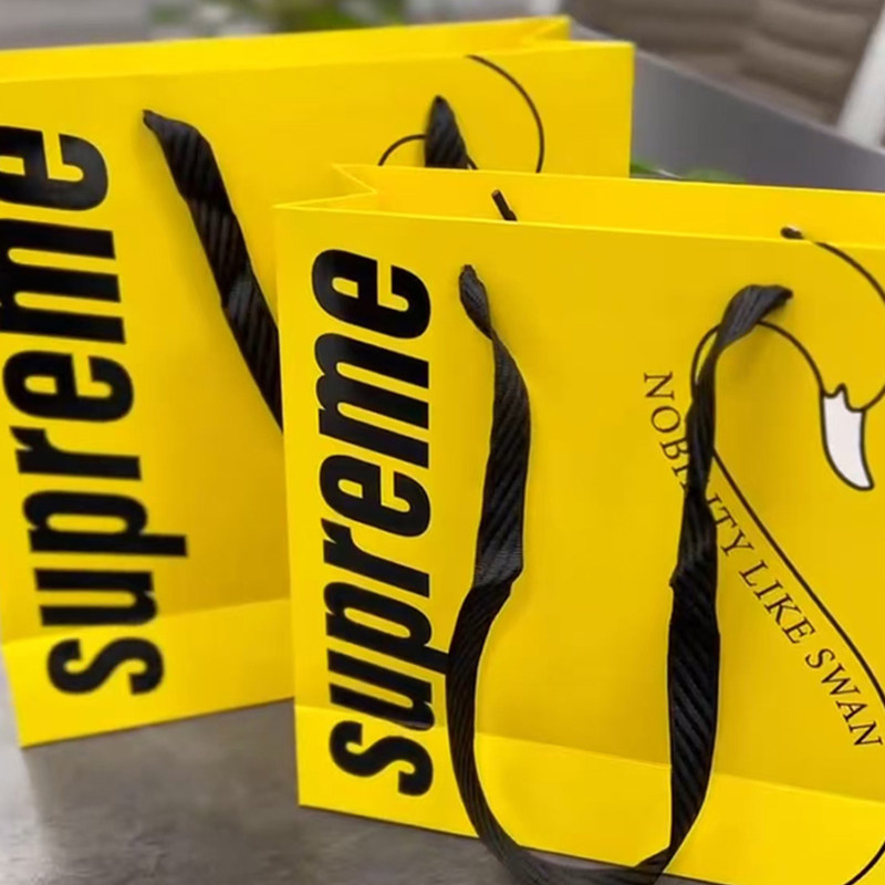 服装店手提袋定制logo加厚白卡纸礼品包装袋女装购物袋批发厂家