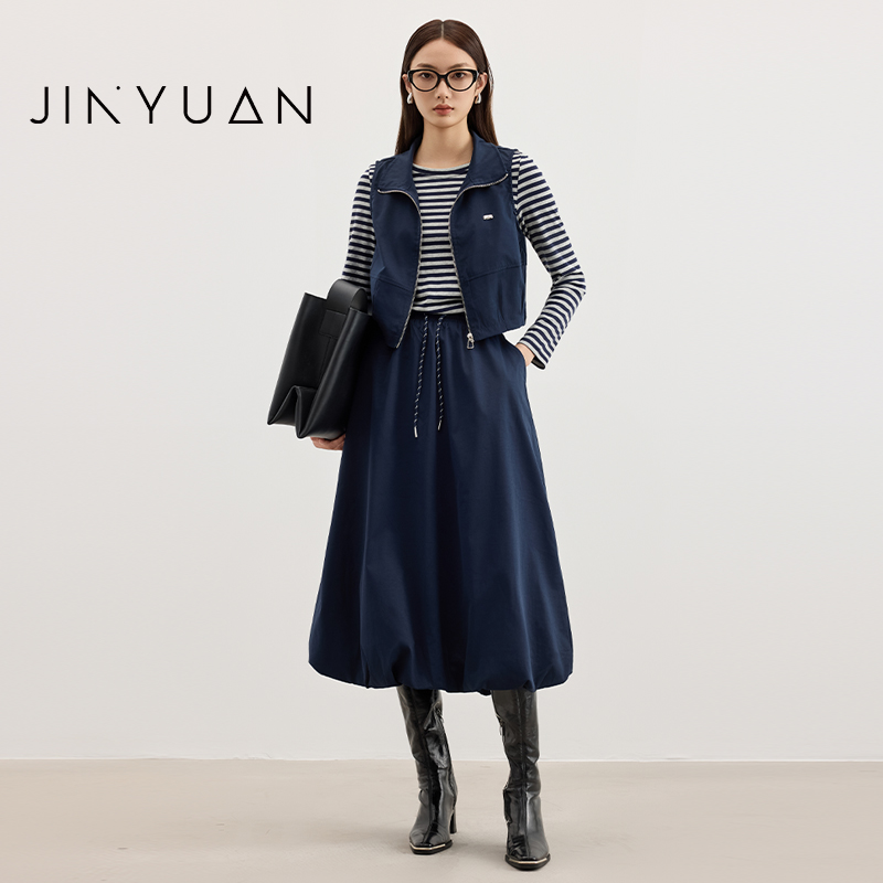 金苑2025秋季新款时尚套装女条纹T恤马甲半身裙三件套G253103