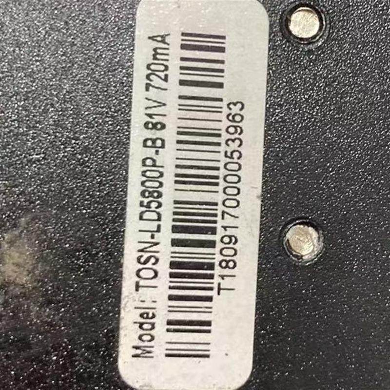 原装 TOSN-LD5800P-B REV:00 81V-720mA广告机电源高压一体实物图