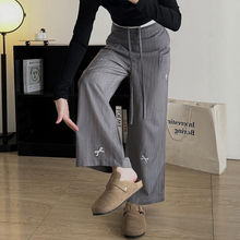 灰色条纹阔腿假两件西装裤大码女胖mm显瘦休闲裤秋季流行风格穿搭