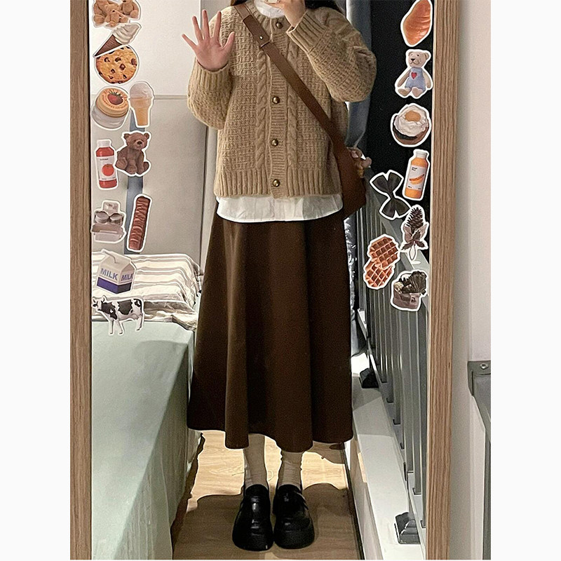 美拉德咖色百褶半身裙女秋季大码胖mm遮肚显瘦裙子a字中长款伞裙,女装/女士精品,半身裙,淘宝优惠券,粉丝福利购,淘宝优惠卷