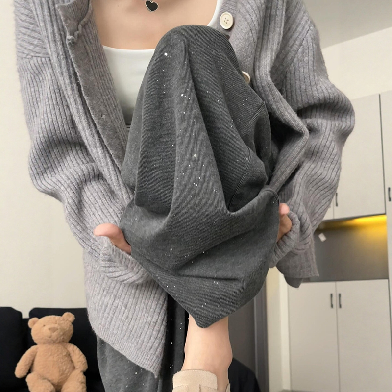 自带亮片闪钻糯米裤好温柔啊！