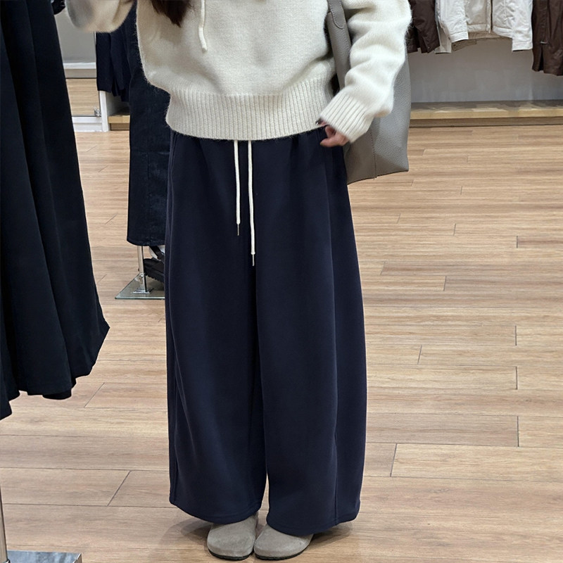 藏青色弯刀运动卫裤大码秋冬阔腿版型超好看的裤子今年流行梧桐裤,女装/女士精品,休闲裤,淘宝优惠券,粉丝福利购,淘宝优惠卷