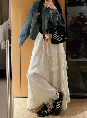 白色蕾丝拼接不规则半身长裙大码女装秋冬蛋糕梨型身材伯克利裙子