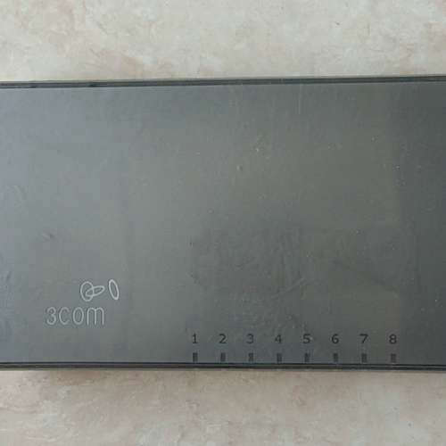 3COM 8口千兆交换机
