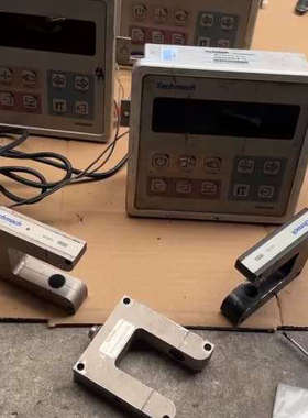 AWG5000-B-1T  TechMach/钛玛科纠偏控制